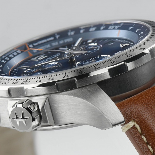 Montre Hamilton Khaki Aviation X-WIND GMT 46 mm Chronoraphe Quartz bracelet cuir