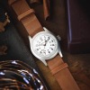 Montre Hamilton Khaki Field Mechanical Cadran Blanc Bracelet Cuir Brun