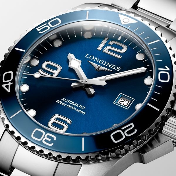 Montre Longines Hydroconquest 43mm Auto Cadran Bleu Bracelet Acier