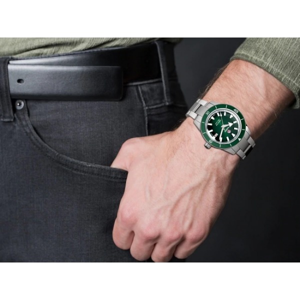 Montre Rado Captain Cook Automatic Cadran Vert Bracelet Acier