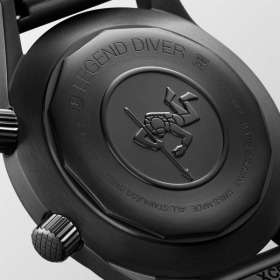 Montre Longines Legend Diver Auto Boîtier PVD Noir Cadran Noir