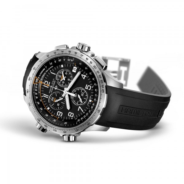 Montre Hamilton Khaki Aviation X-WIND GMT 46 mm Chronoraphe Quartz bracelet caoutchouc