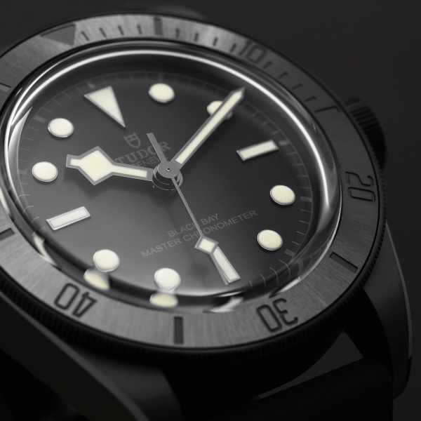 MONTRE HOMME TUDOR BLACK BAY CERAMIC