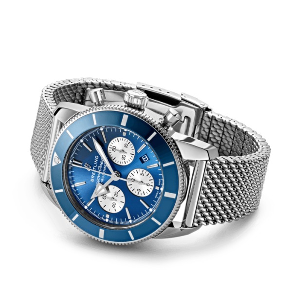 Montre Breitling  Superocean Heritage B01 44 mm  Chronographe Bleu Bracelet acier Aéro Classic boucle déployante