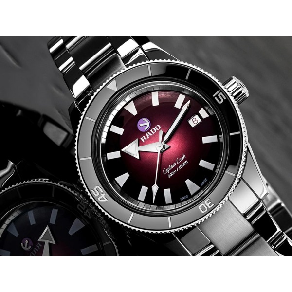 Montre Rado Captain Cook Automatic Cadran Rouge Bracelet Acier