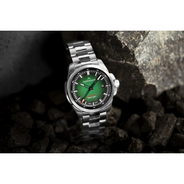 Montre Norqain Independence 40mm Green Gradient Bracelet Acier