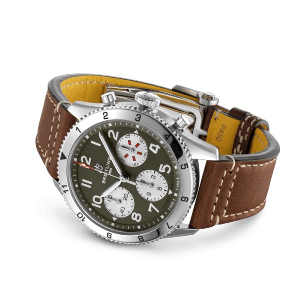 Montre Breitling Classic Avi Chronograph 42 Curtiss Warhawk