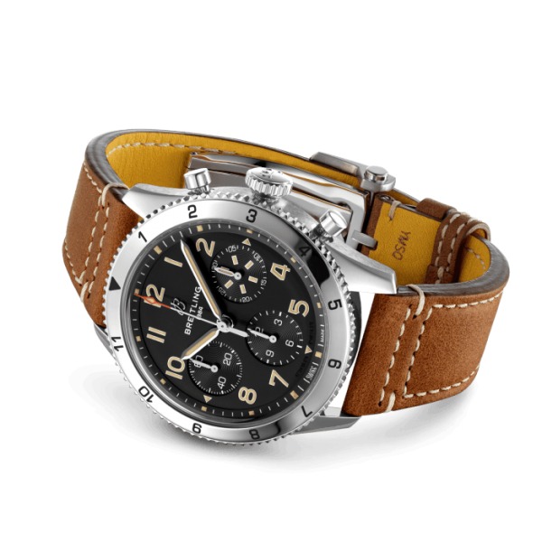 Montre Breitling Classic Avi Chronograph 42 P-51 Mustang