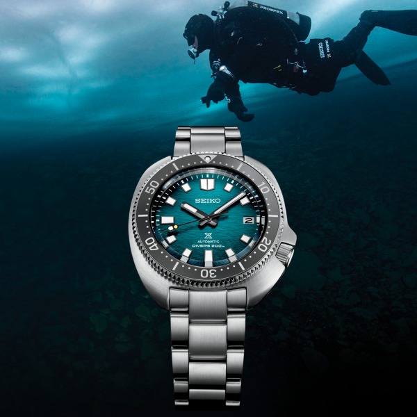 Montre Seiko Prospex Automatique Diver's 200m Cadran Turquoise Bracelet Acier