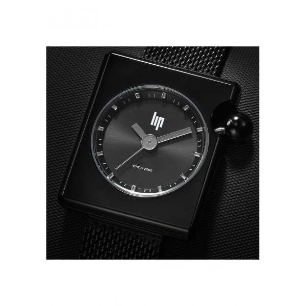 Montre LIP Femme MACH 2000 mini square 30 mm Cadran Noir Bracelet Milanais