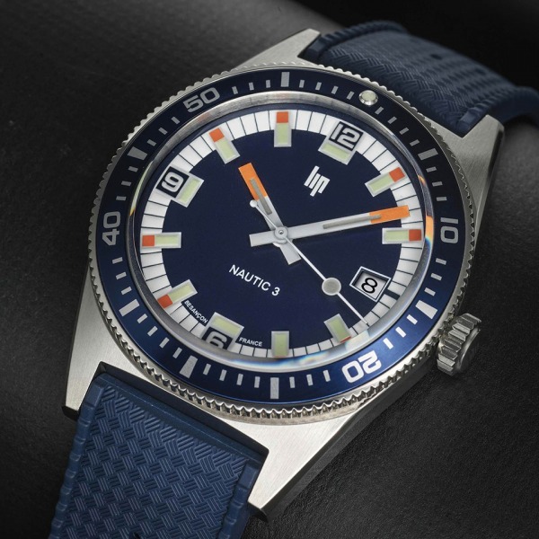 Montre LIP Nautic 3 Cadran Bleu Bracelet Caoutchouc Bleu