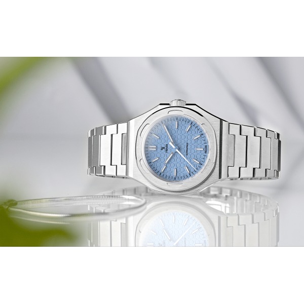 Montre Yema Urban Traveller Cadran Bleu Bracelet Acier