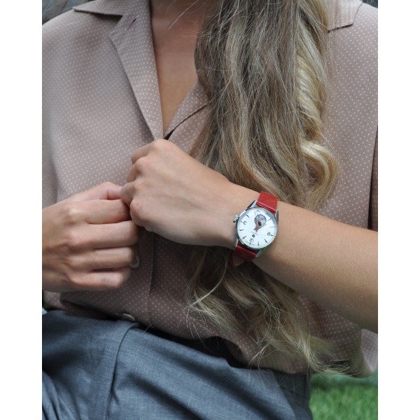Montre LIP Femme Himalaya 33 mm Cadran blanc Bracelet cuir lisse rouge