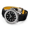 Montre Breitling Avenger Automatic 42 Cadran Noir Bracelet Cuir