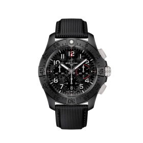Montre Breitling Avenger B01 Chronograph 44 Night Mission Cadran Noir