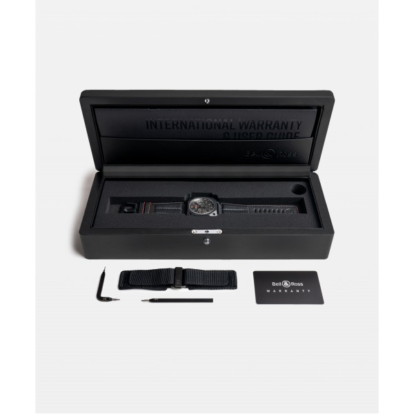 Montre BELL & ROSS BR 03-94 BlackTrack Bracelet Cuir Noir