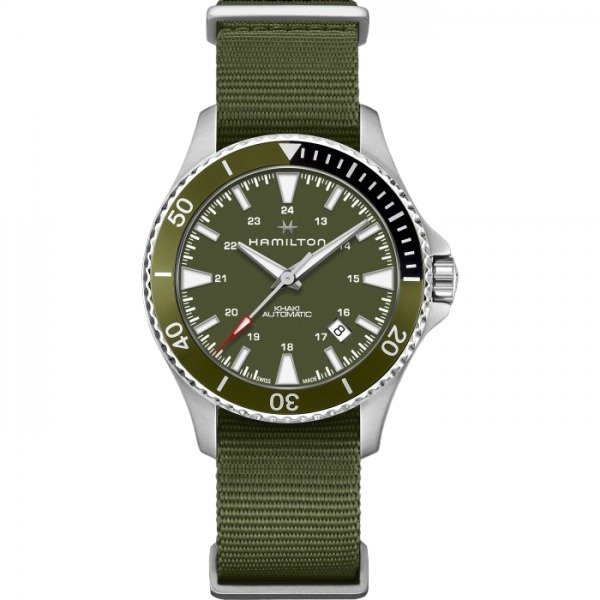 Montre Hamilton Khaki Navy Scuba Automatique cadran vert bracelet nato 40 mm