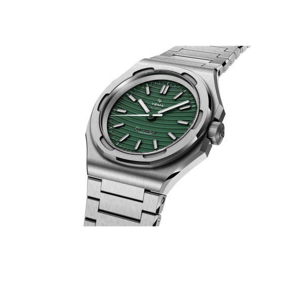 Montre Longines Pilot Majetek Cadran Noir Bracelet Cuir Vert