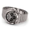 Montre Breitling Chronomat B01 42 Titane Cadran Gris