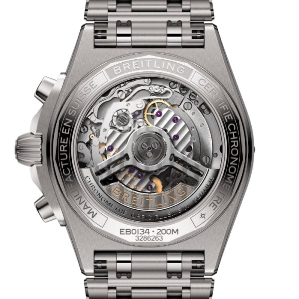 Montre Breitling Chronomat B01 42 Titane Cadran Gris