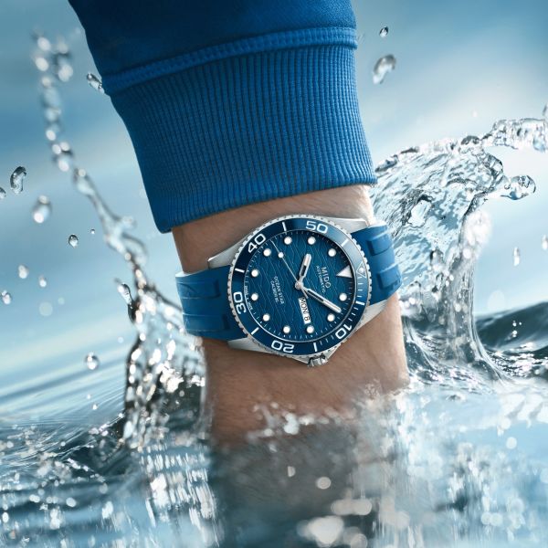 Montre Mido OCEAN STAR 200C Cadran Bleu Bracelet Caoutchouc