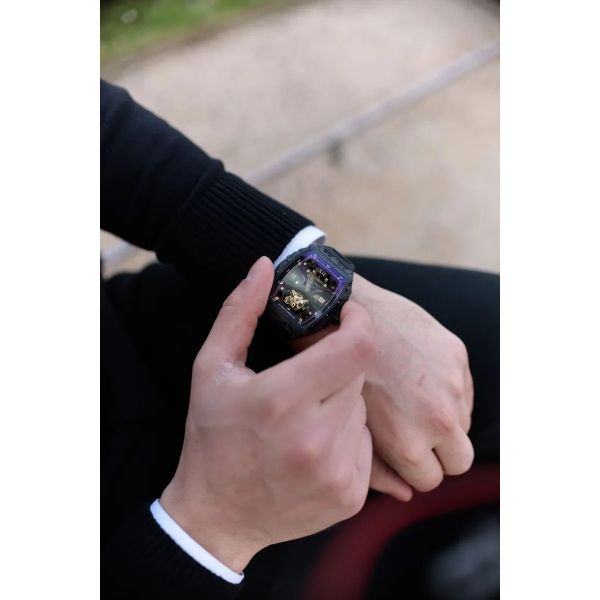 Montre Blackout Concept XP1 Tourbillon LT Ultraviolet