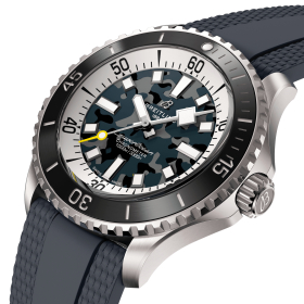 Montre Breitling Superocean Automatic 46 Super Diver Cadran Gris Bracelet Caoutchouc