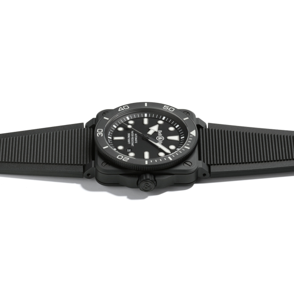 Montre Bell & Ross Diver Black Matte Ceramic Bracelet Caoutchouc