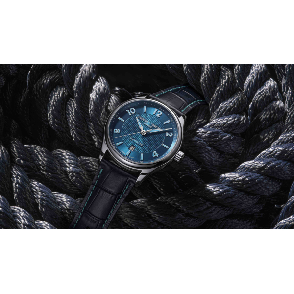 Montre Frederique Constant Classics Runabout Auto Cadran Bleu