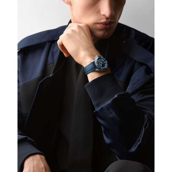 Montre Longines HydroConquest GMT 41mm Cadran Bleu Bracelet Caoutchouc