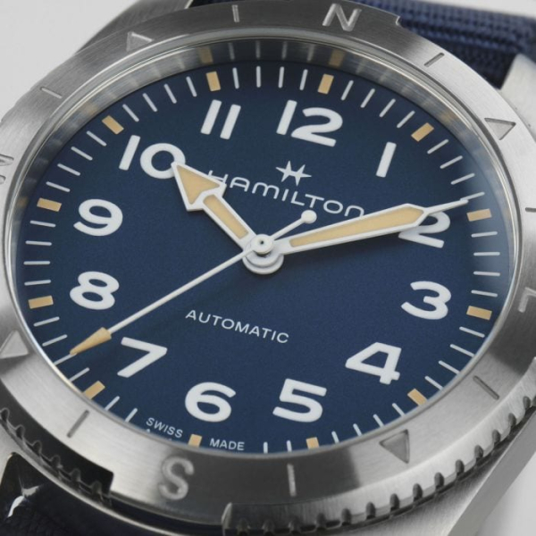 Montre Hamilton Khaki Field Expedition Auto Bracelet Textile Bleu
