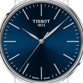 Montre Tissot Everytime 40mm Cadran Bleu Bracelet Cuir