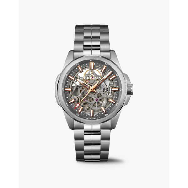Montre Norqain Independence Skeleton 42mm Bracelet Acier