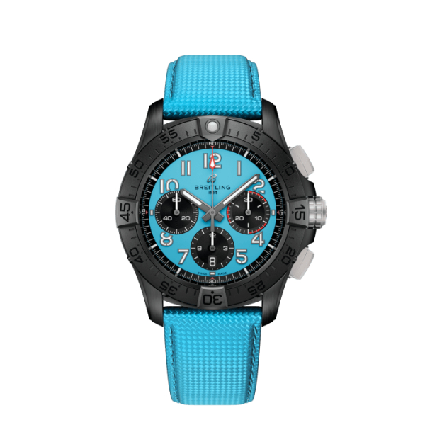 Montre Breitling Super Avenger B01 Chronograph 42 Night Mission