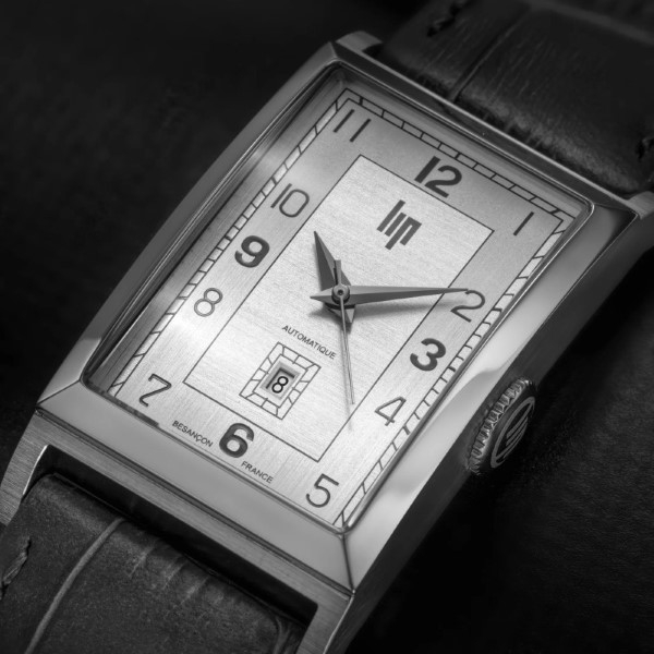Montre Lip Churchill T26 Acier Bracelet Cuir Gris