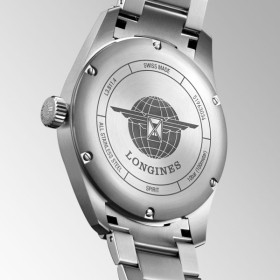 Montre Longines Spirit Automatique 42 mm cadran argenté bracelet acier