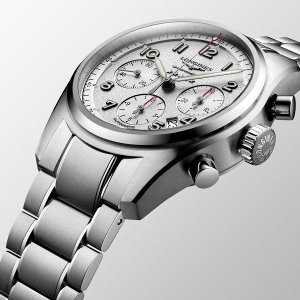 Montre Longines Spirit Chronographe 42 mm cadran argenté bracelet acier