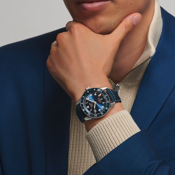 Montre Longines Spirit Zulu Time Automatique 42mm cadran bleu bracelet cuir bleu