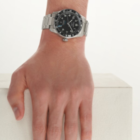 Montre Longines Spirit Zulu Time Automatique 42mm cadran noir bracelet Acier