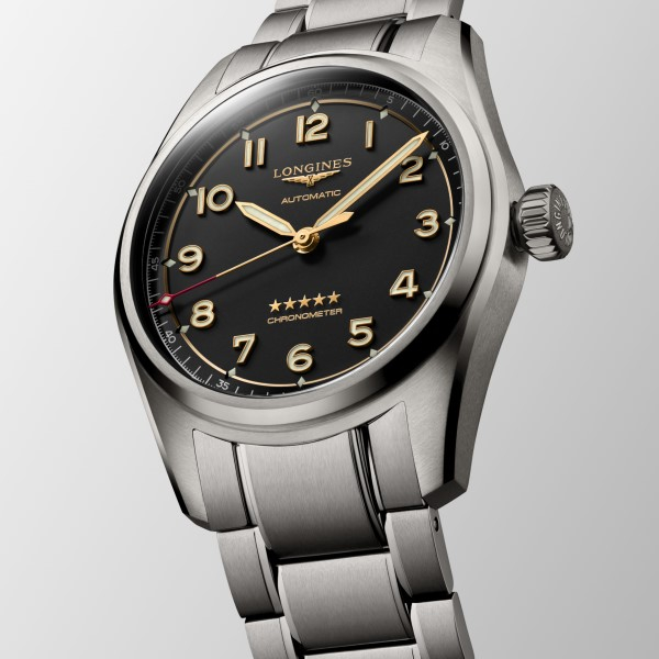 Montre Longines Spirit Automatique 40 mm Cadran Anthracite Bracelet Titane