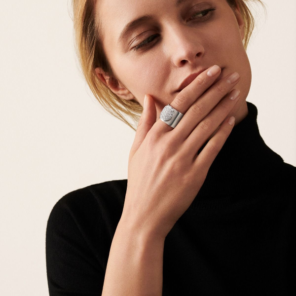 Bague Dinh Van Anthéagrand modèle Or blanc diamants