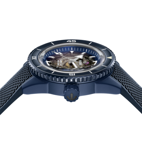 Montre Rado Captain Cook High-Tech Ceramic Skeleton