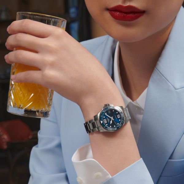 Montre Longines Hydroconquest Cadran Bleu soleillé Bracelet Acier