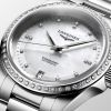 Montre Conquest Cadran Nacre blanche Bracelet Acier
