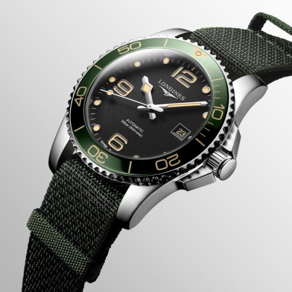 Montre Hydroconquest Cadran Noir Bracelet Nylon Vert