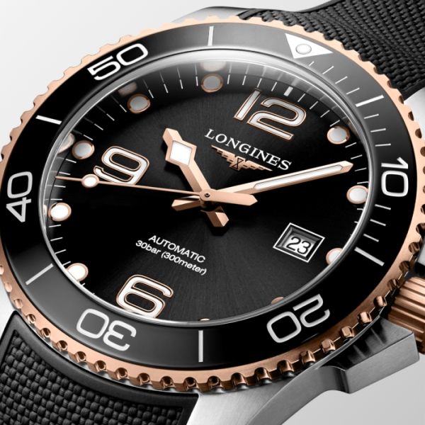 Montre Hydroconquest Cadran Noir soleillé Bracelet caoutchouc