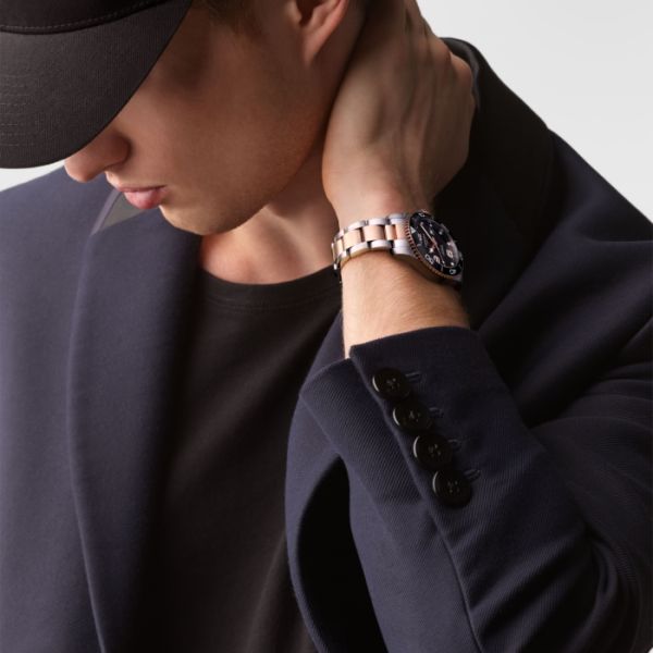 Montre Hydroconquest Cadran Noir soleillé Bracelet Acier PVD rouge