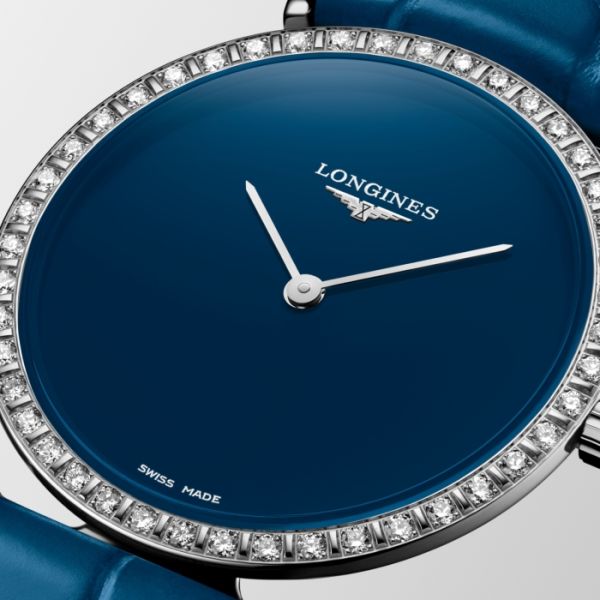 Montre La Grande Classique De Longines Monochrome Cadran Bleu laqué poli Bracelet Alligator