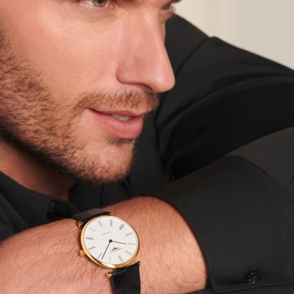 Montre La Grande Classique De Longines Cadran Blanc Bracelet Alligator
