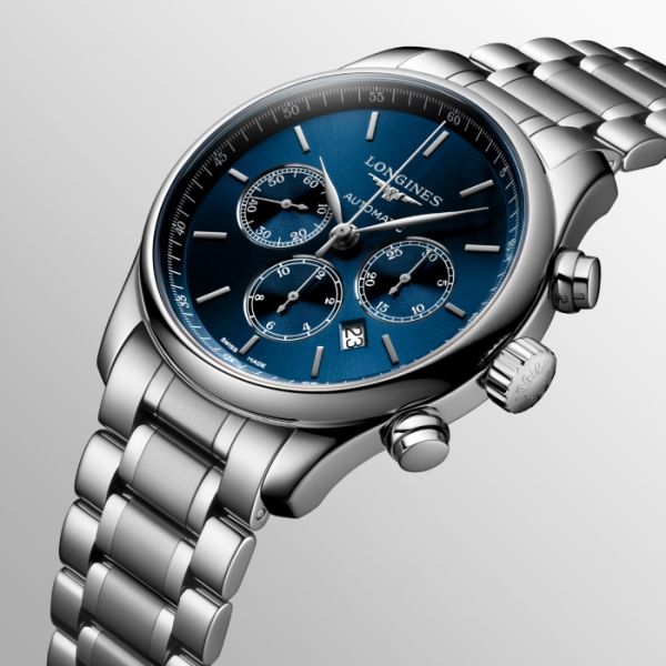 Montre Longines Master Collection Chronograph Cadran Bleu soleillé Bracelet Acier